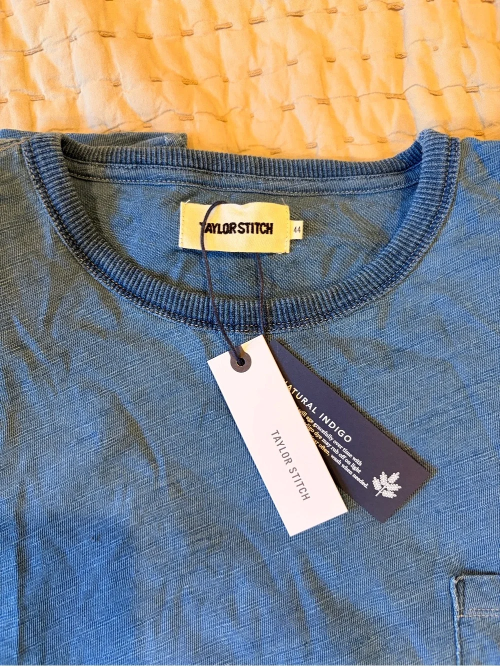 Taylor Stitch NWT The Slub Tee
in Washed Indigo - Picture 2 of 5